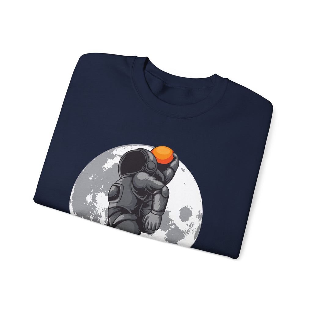 Dunking Basketball Astronaut Unisex Heavy Blend Crewneck Sweatshirt