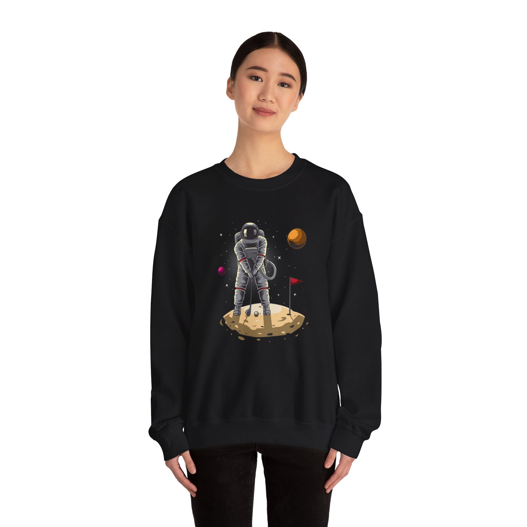 Golf Astronaut Unisex Heavy Blend Crewneck Sweatshirt for Ultimate Comfort