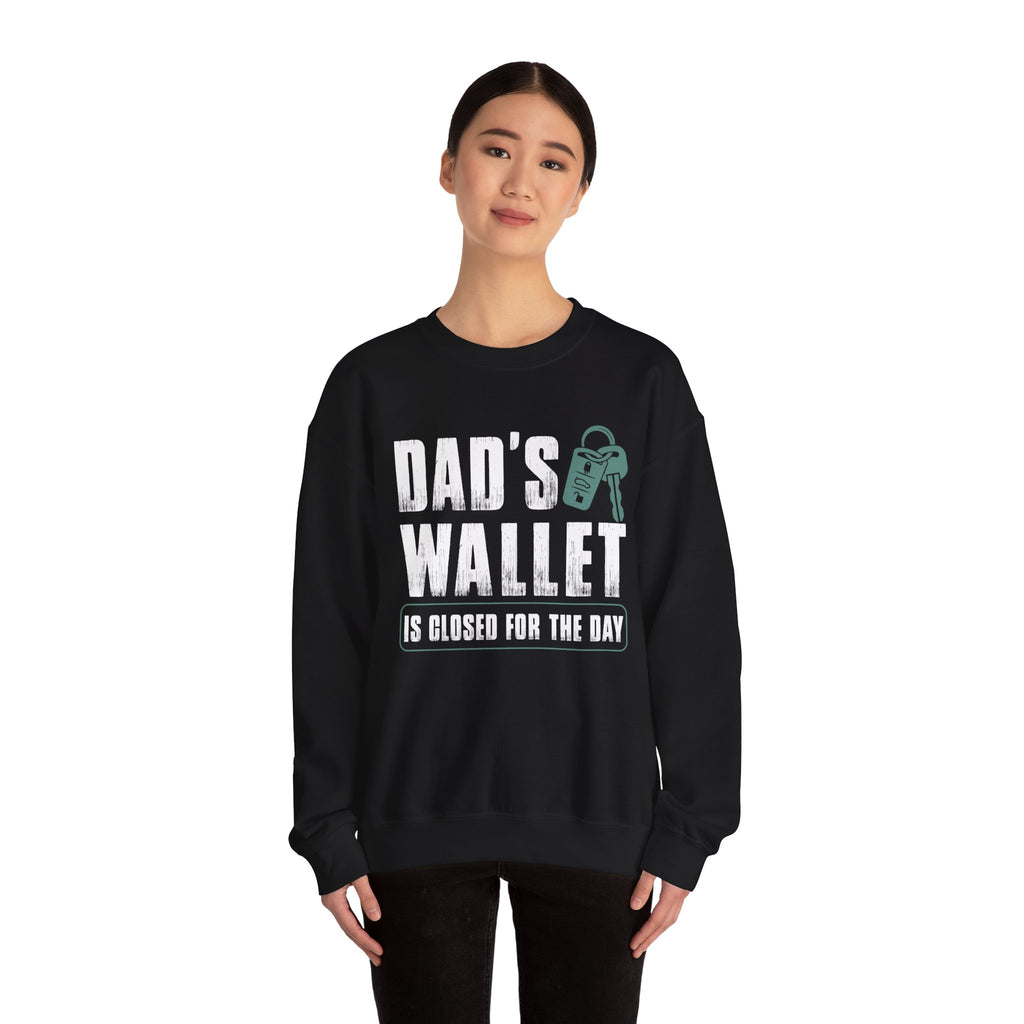 Dads Wallet Is Closed For The Day Unisex Heavy Blend Crewneck sweatshirt