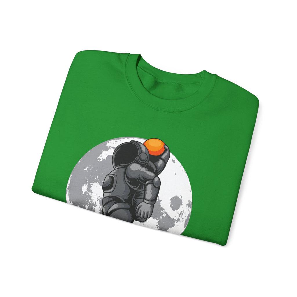 Dunking Basketball Astronaut Unisex Heavy Blend Crewneck Sweatshirt